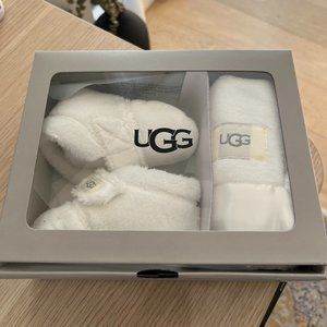 UGG Bixbee Box Set - Size 2/3